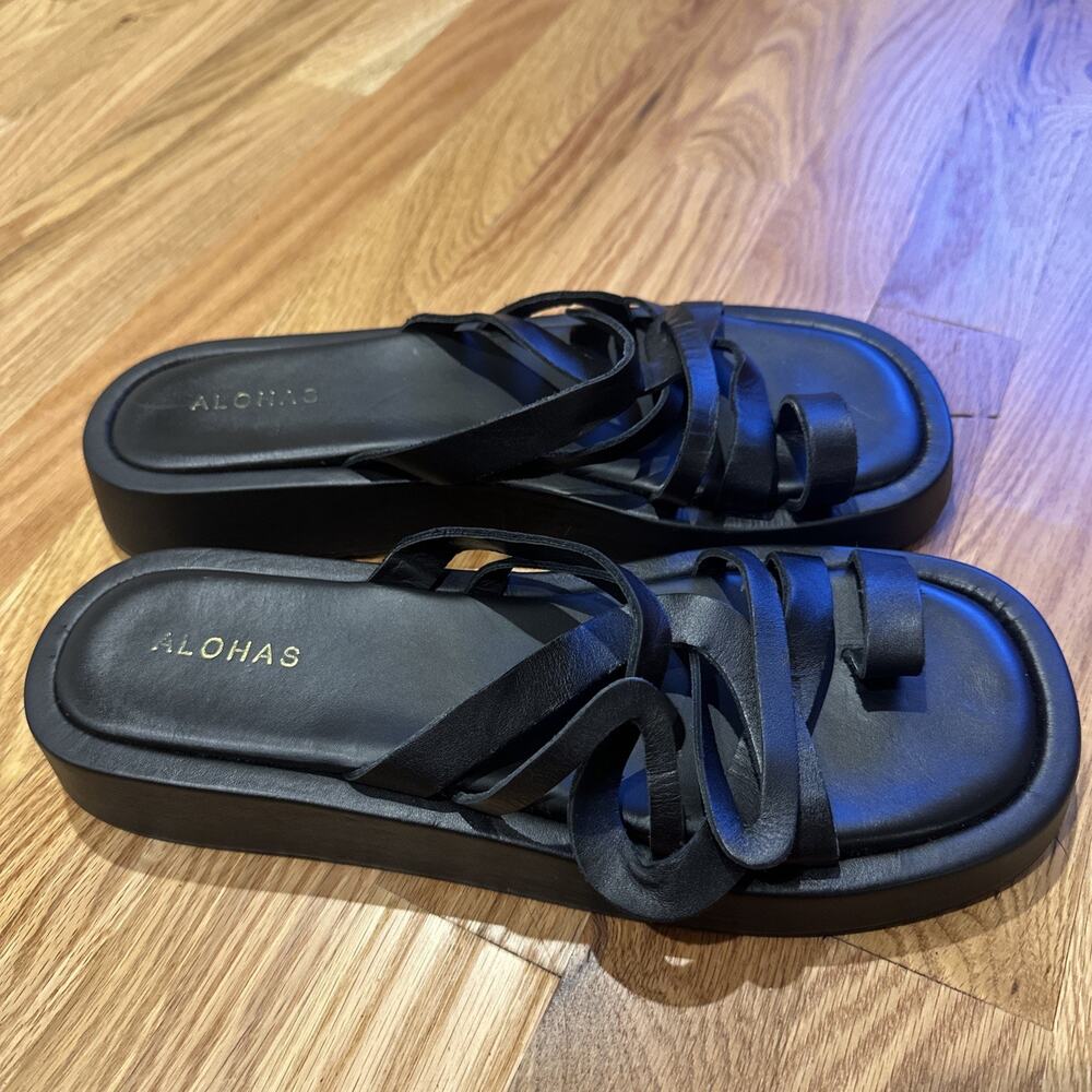 ALOHAS Black Strappy Platform Sandals